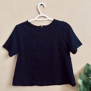 F21 contemporary top